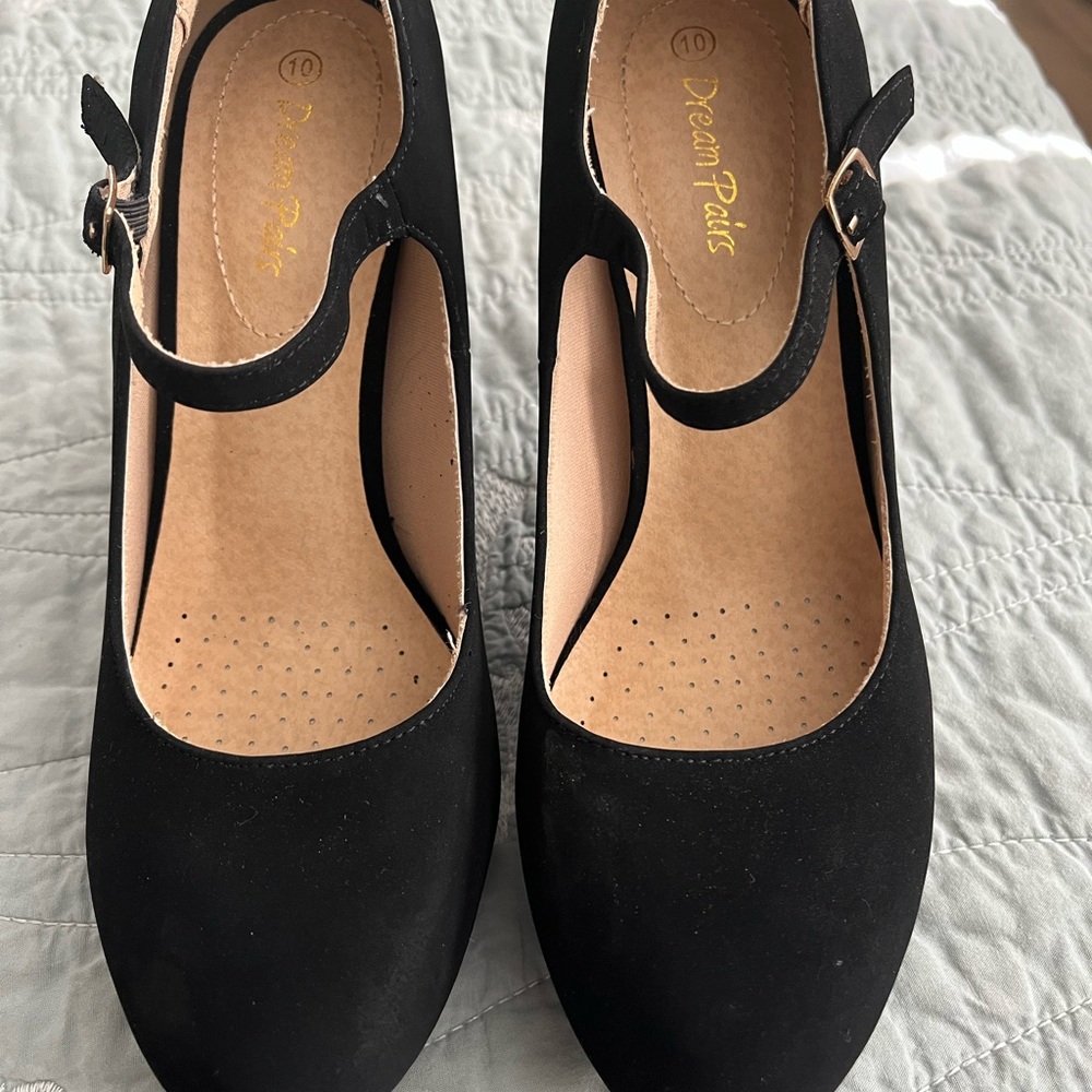 Dream pairs pumps